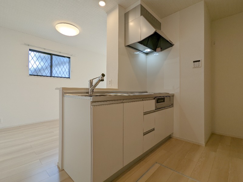 キッチン　図面と現状に相違がある場合には現状を優先