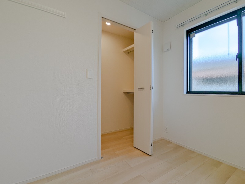 収納　図面と現状に相違がある場合には現状を優先