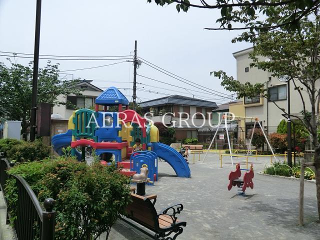 公園　蓮沼ジュニア児童公園（公園）まで242m