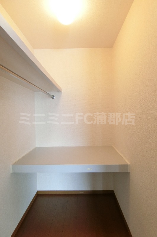 収納　同タイプ