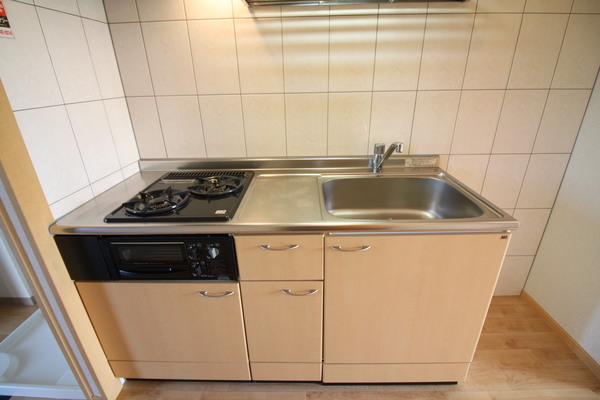 キッチン　２口ガスコンロつき