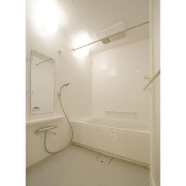 バス・シャワールーム　※写真は同タイプ住戸です。