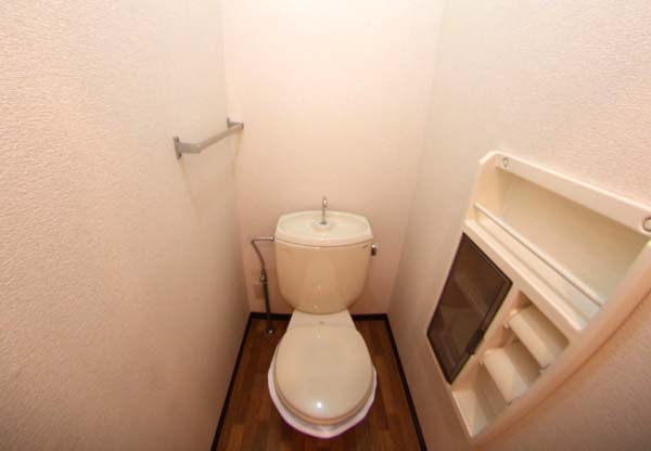 トイレ　ゆったりとした空間のトイレです