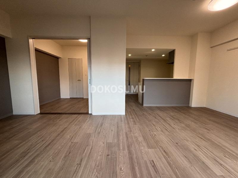 居室・リビング　無駄のない美しさと、暮らしやすさを追求したこだわりの住空間。