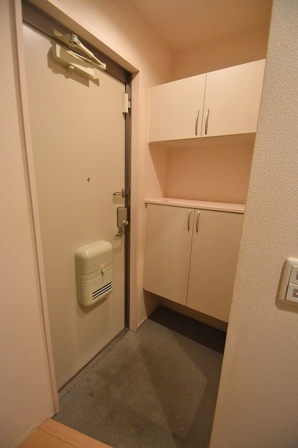 玄関　広々玄関・下駄箱