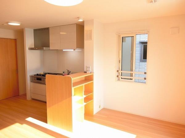 居室・リビング　人気のカウンターキッチン！