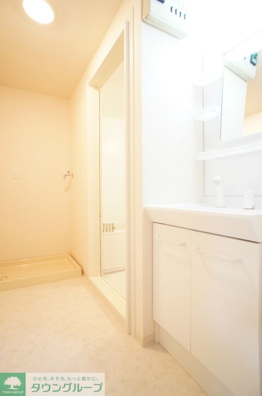 洗面設備　102号室参考写真