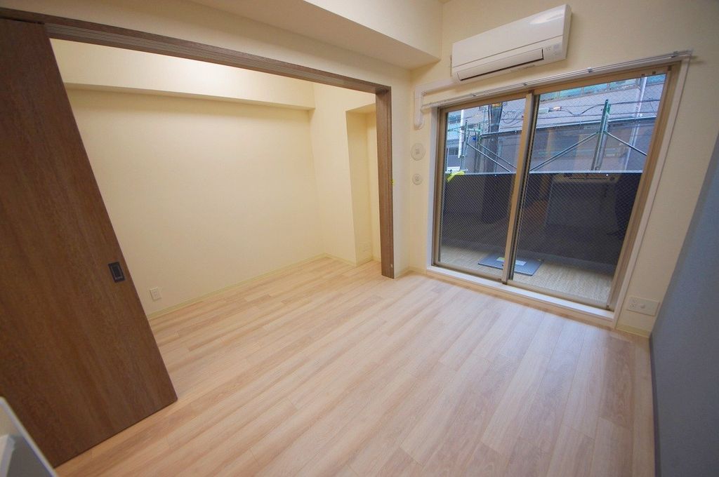 居室・リビング　同じ建築会社が建てた別の物件の写真です。