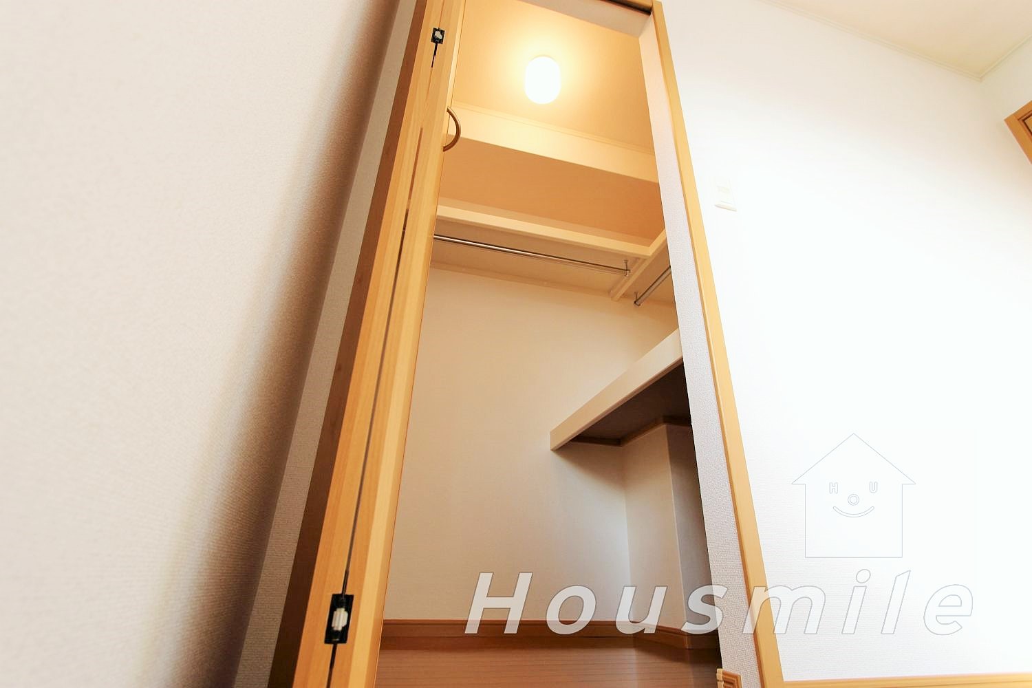 収納　ウォークインクローゼット