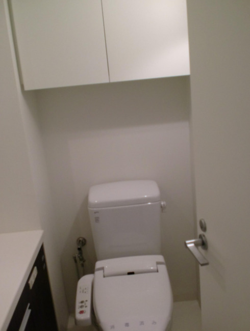 トイレ　※別部屋の参考写真です。