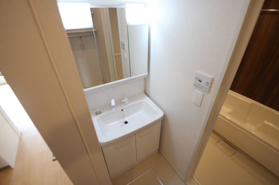 洗面設備　※別部屋の写真です