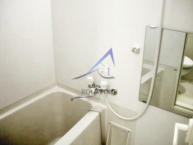 バス・シャワールーム　お風呂です。