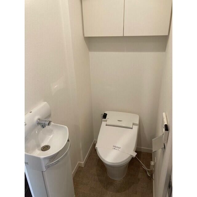 トイレ　落ち着いたトイレです