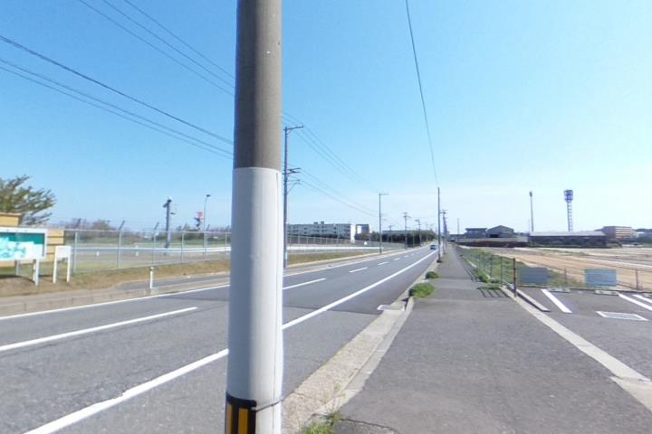 その他　前面道路（その他）まで0m