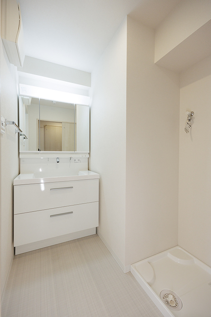 洗面設備　※写真は同タイプ住戸です。