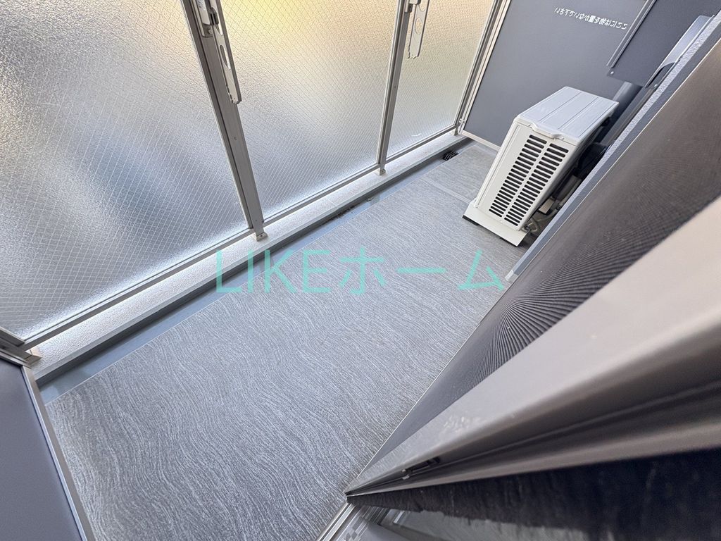 バルコニー　バルコニー