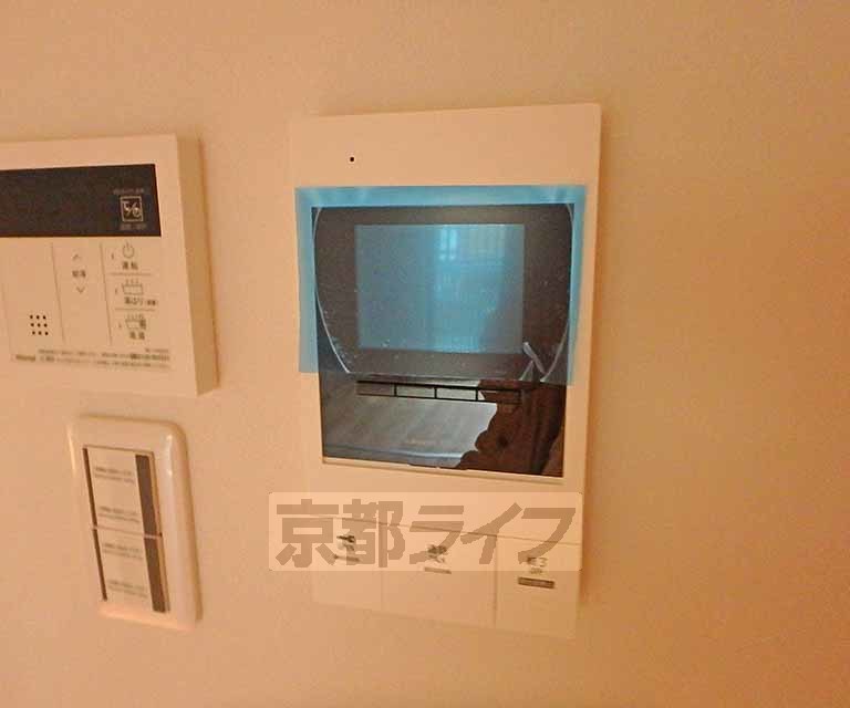 セキュリティ　モニター付ＴＶホンです。