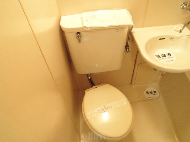 トイレ　※他のお部屋です、ご参考までに