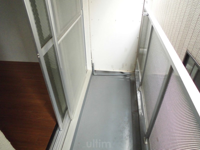 バルコニー　※他のお部屋です、ご参考までに