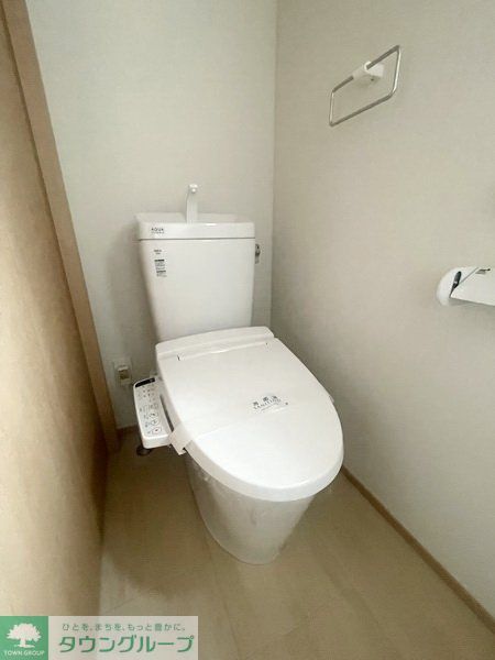 トイレ　同物件別部屋写真