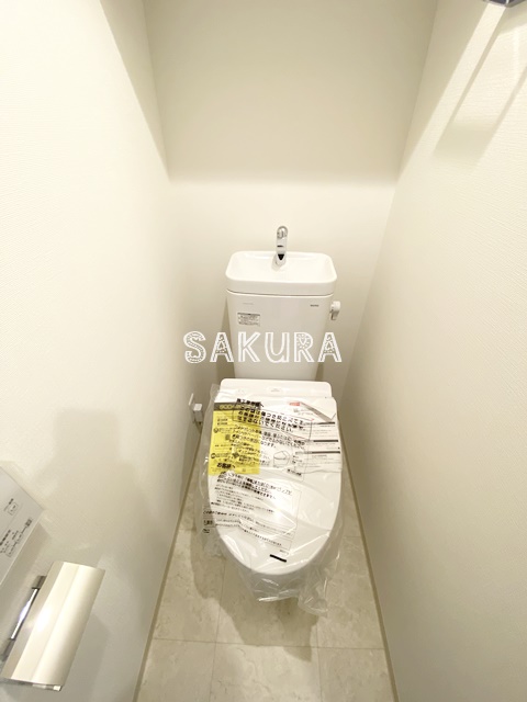 トイレ　嬉しい温水洗浄便座付き♪