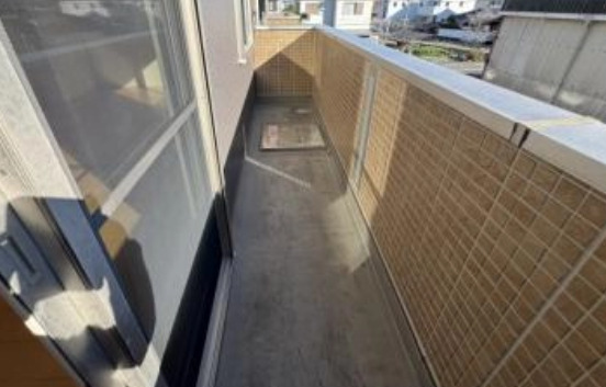 バルコニー　写真は別居室のものです。