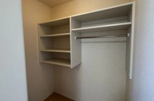 収納　写真は別居室のものです。