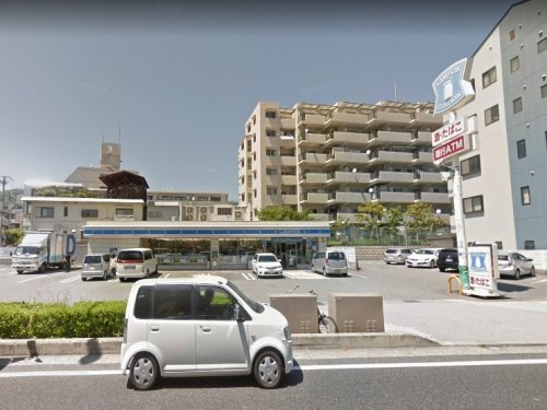 コンビニ　ローソン 岩屋中町二丁目店（コンビニ）まで589m