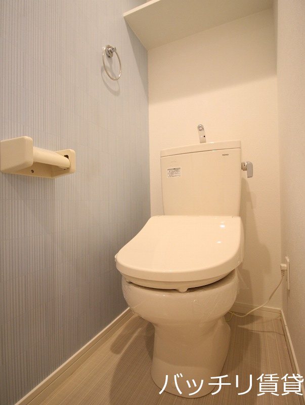 トイレ　同型タイプの為、現状を優先致します。