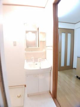 洗面設備　洗髪洗面化粧台