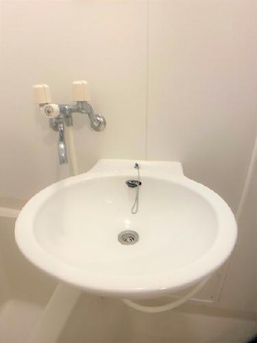 洗面設備　設備・仕様は号室により異なる為、現況を優先致します。