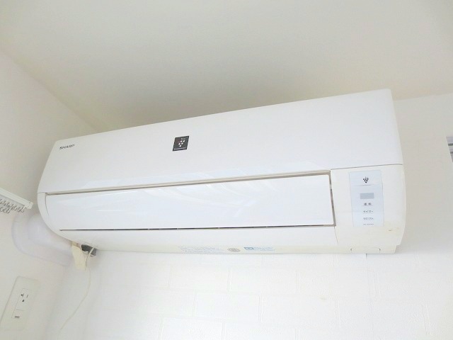 その他設備　夏に快適なエアコン付きです♪
