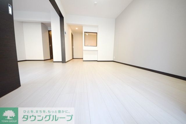 居室・リビング　★日当たりの良いリビングです★