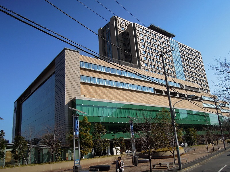 病院　帝京大学医学部附属病院（病院）まで448m