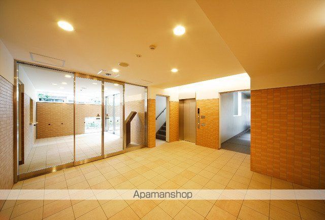 ロビー　ロビー