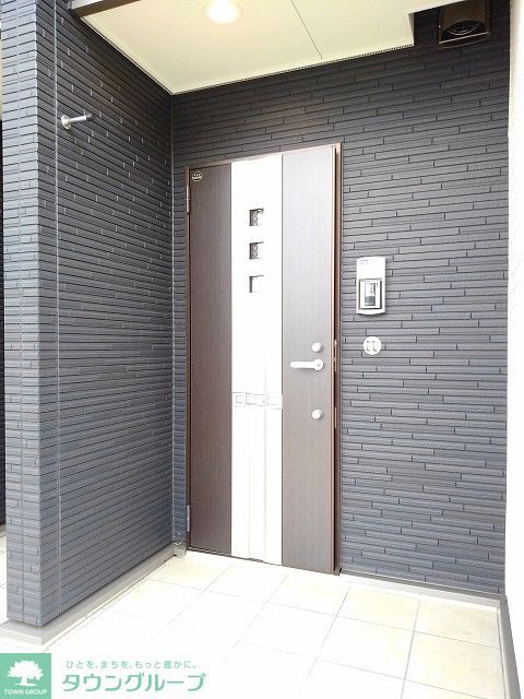 エントランス　エントランス