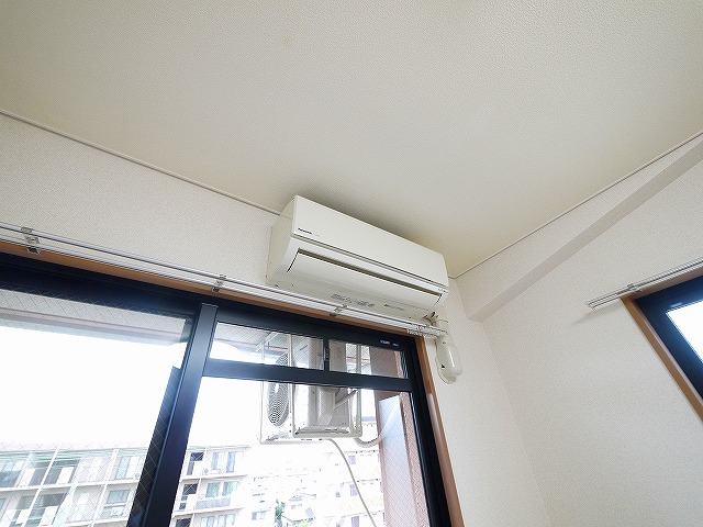 その他設備　エアコン付き