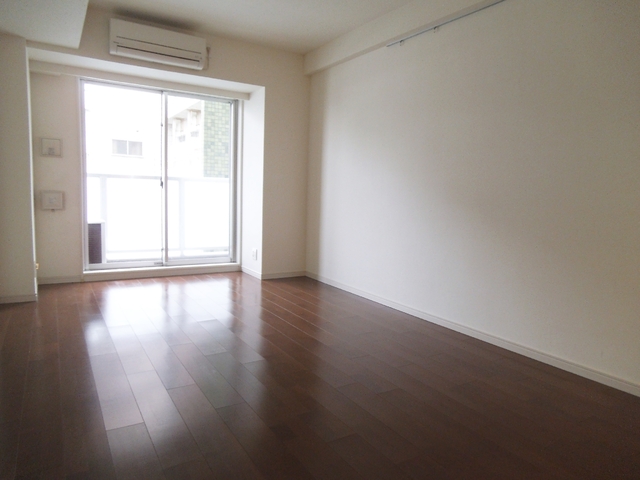 居室・リビング　10.3帖のリビングです♪