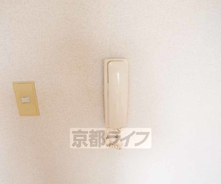 セキュリティ　６帖の１Ｋタイプの写真です　・ＴＶモニターはついておりません