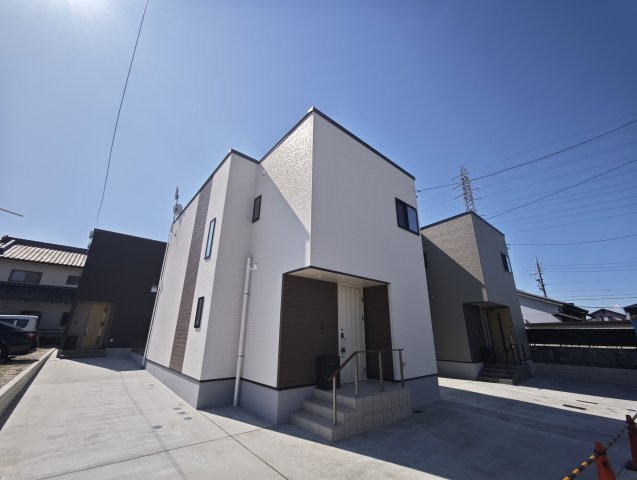 建物外観　全体写真