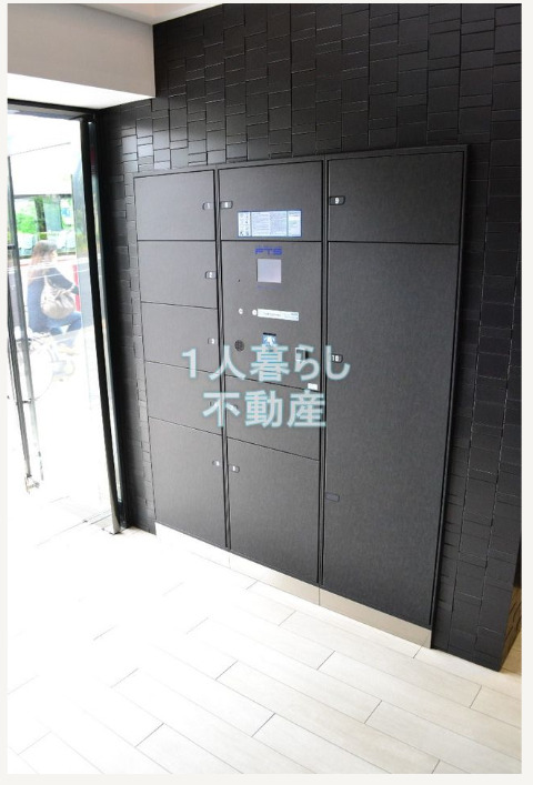 その他　宅配ボックスです