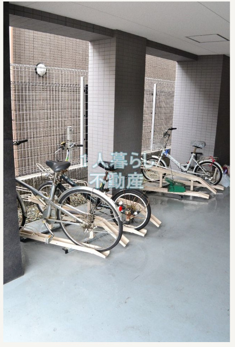 駐車場　駐輪場です