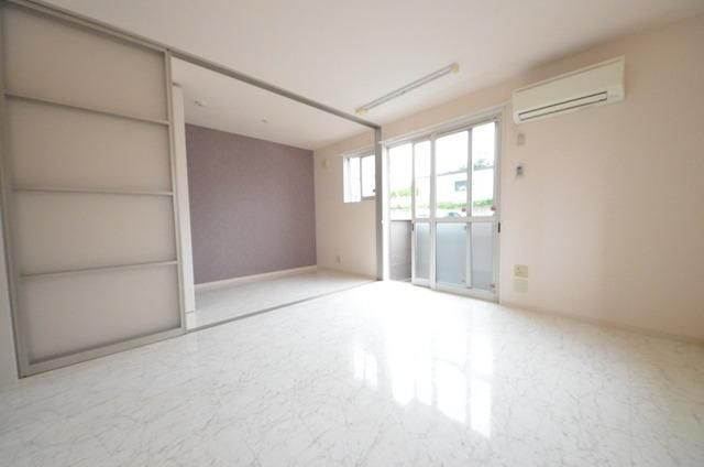 居室・リビング　☆広々リビングですよ☆