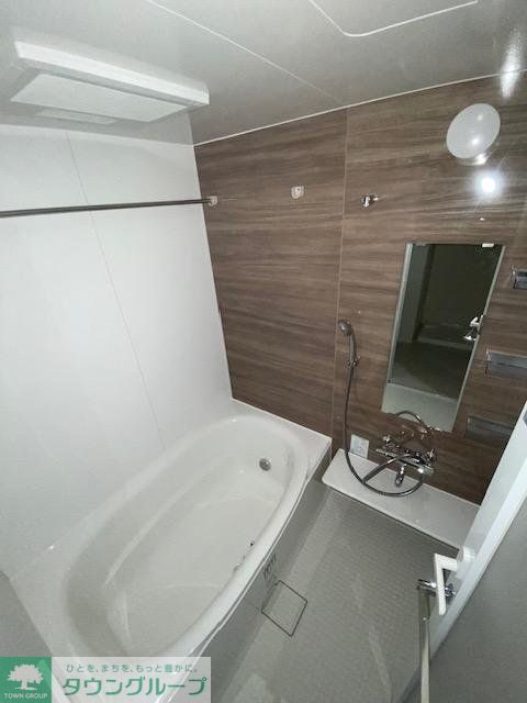 バス・シャワールーム　バス