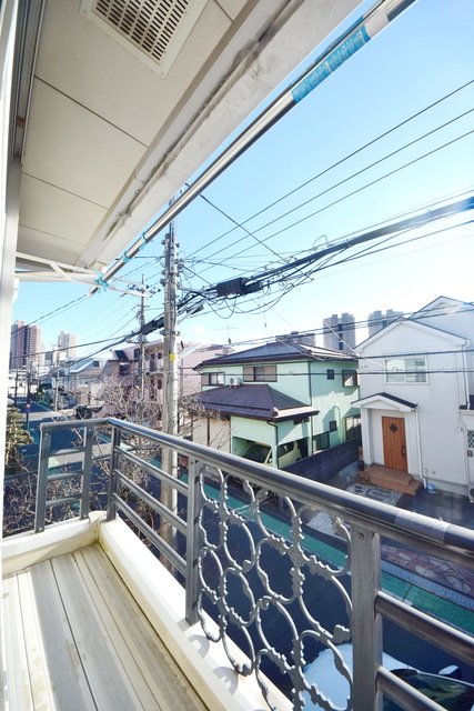 バルコニー　～洗濯物干そうっ～