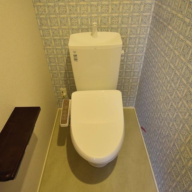 トイレ　トイレ