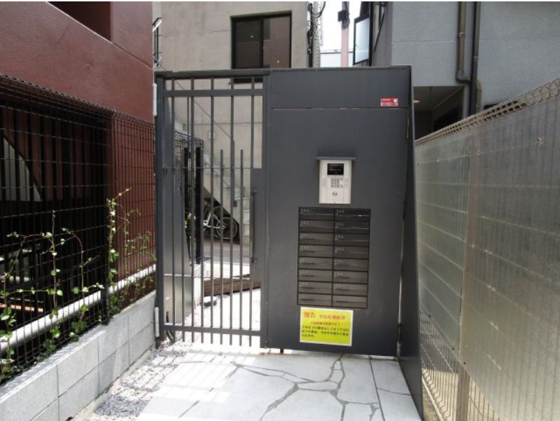 エントランス　エントランス