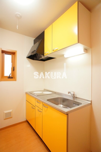 キッチン　広々使える快適な調理スペースです♪