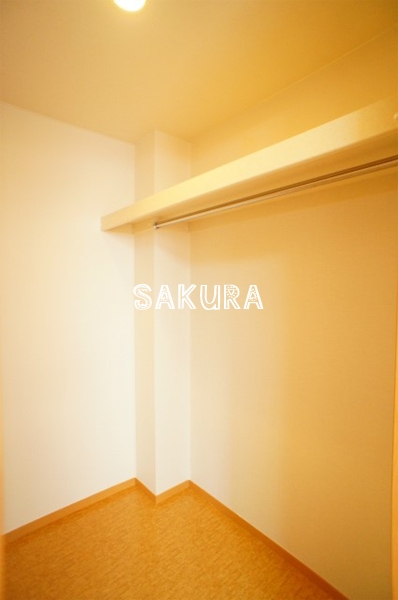 収納　お荷物の多い方でも安心のクローゼット付き♪