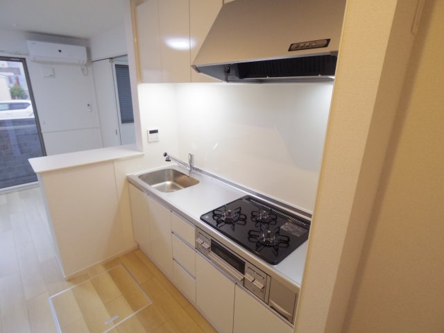 キッチン　同型逆転タイプ